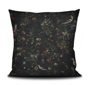Pillow with internal Possession